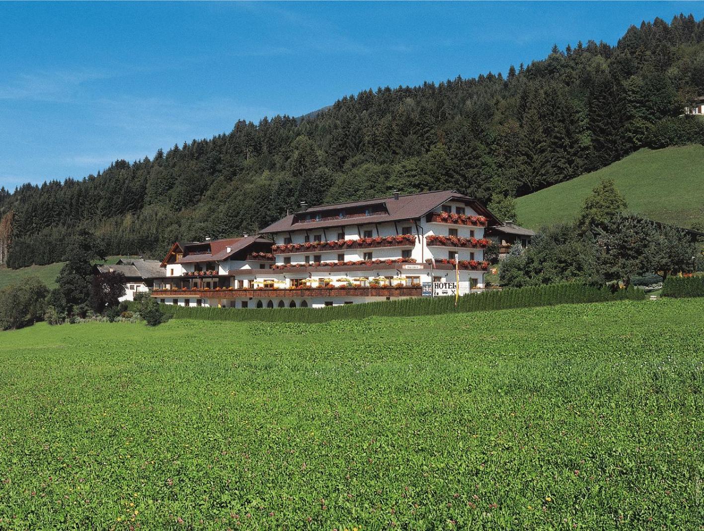 Ferienhotel Sunshine Berg im Drautal Εξωτερικό φωτογραφία